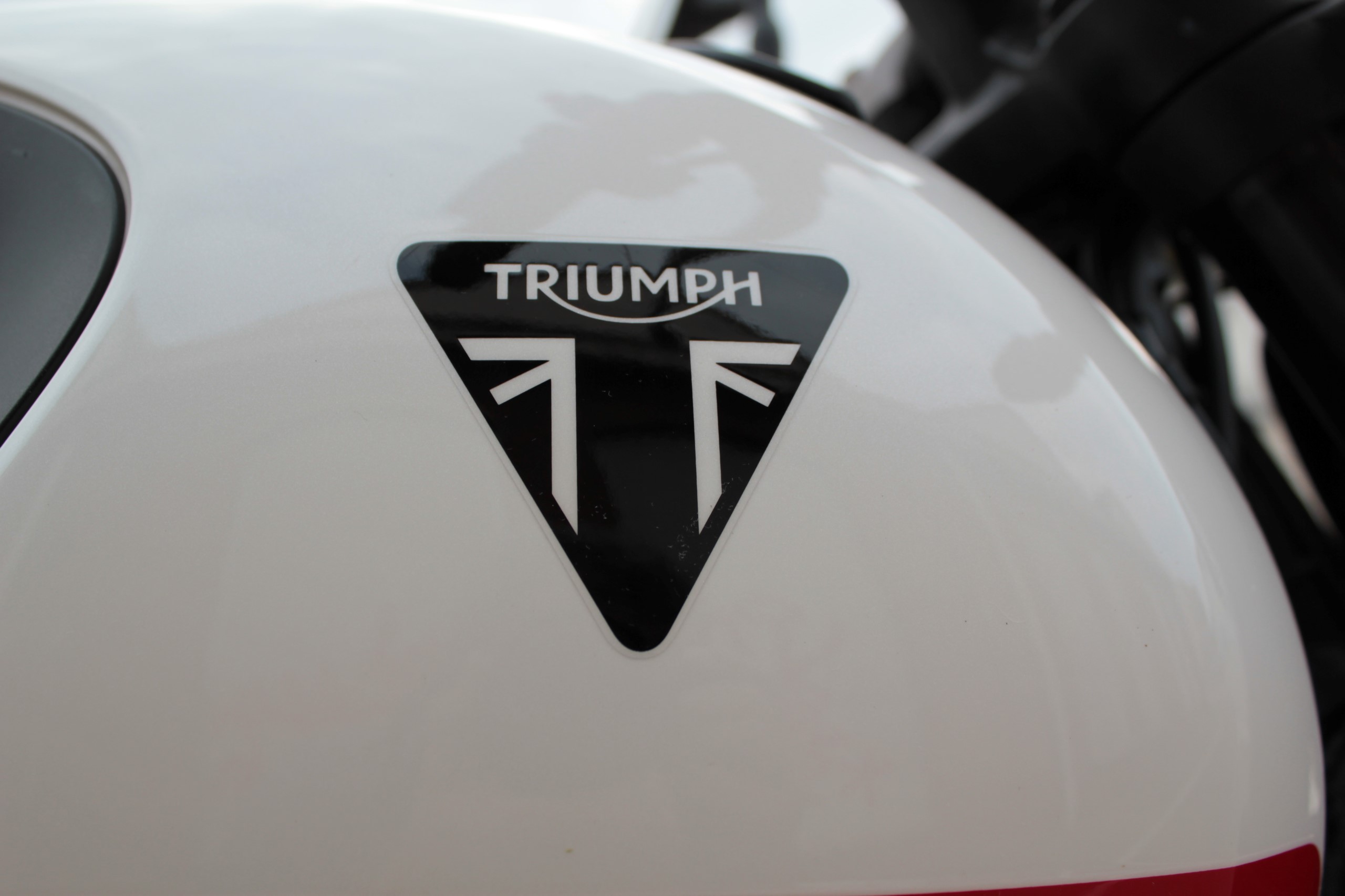 triumph-trident-660-stat3-5