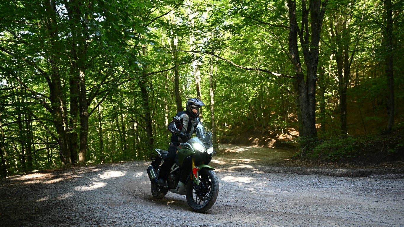 tvs-rtx-300-off-1