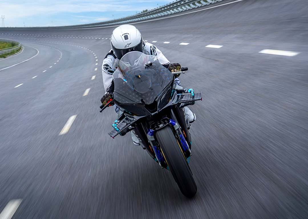 CF-Moto-V4-SR-RR-speed-record-3