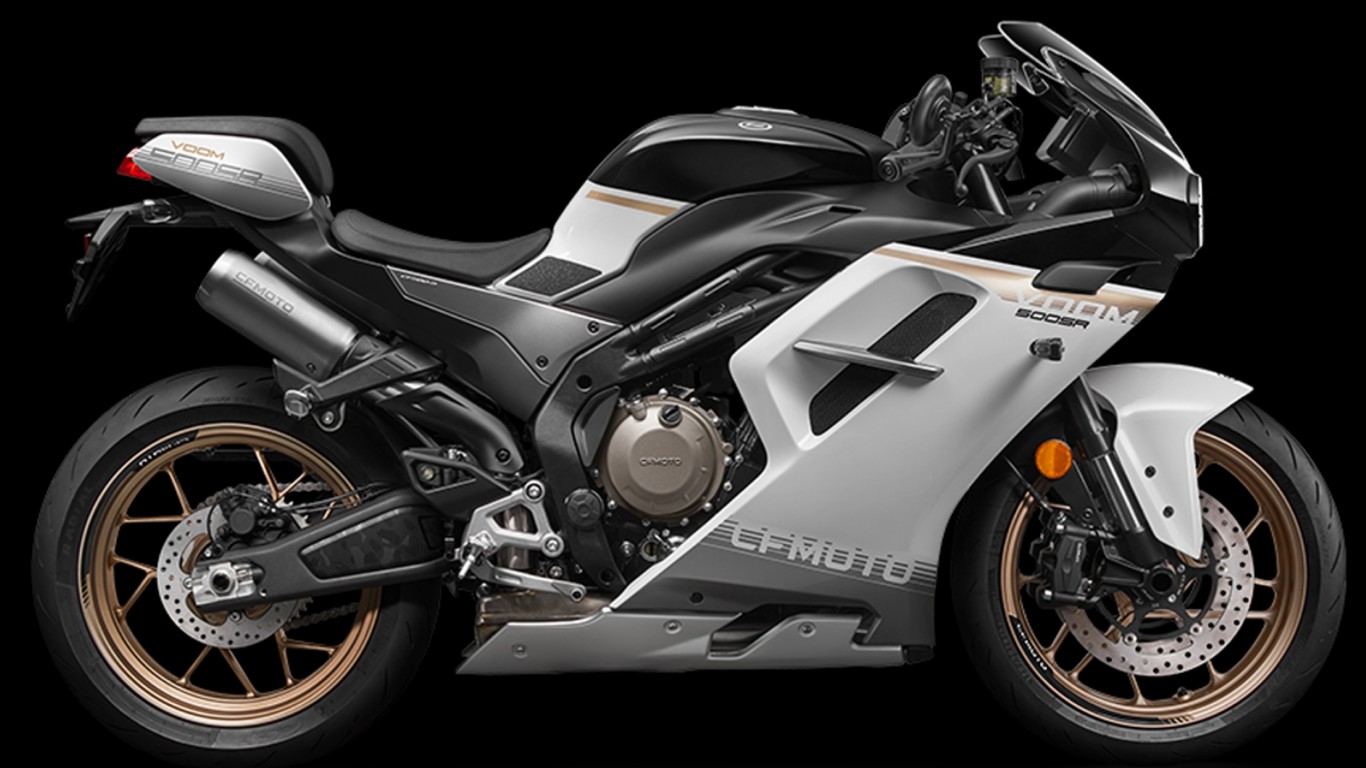 CST_CM-S3N_CM-S3N_CF_MOTO_500SR