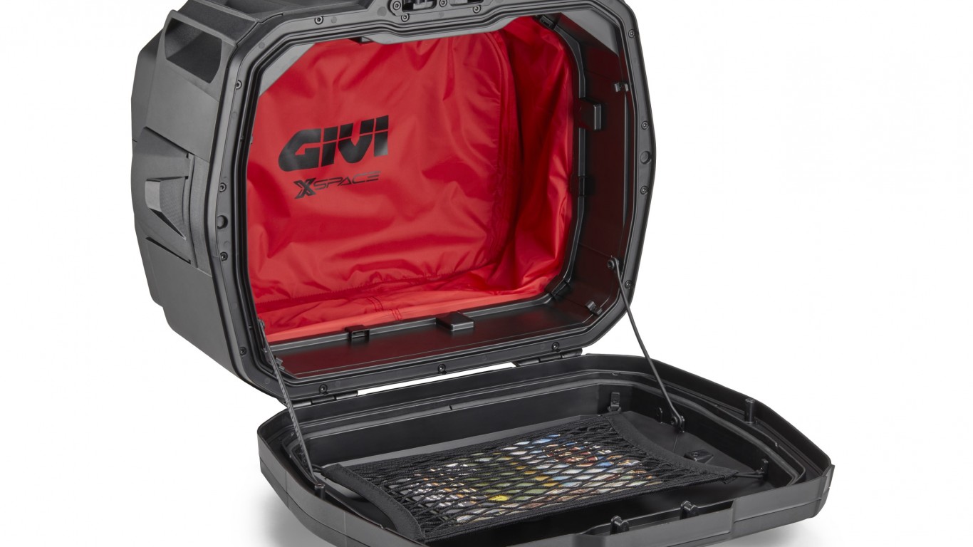 xp01aaa_top-case_still-life_open_givi