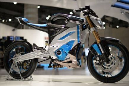 Yamaha: Pronta a lanciarsi nel mercato di massa delle moto elettriche